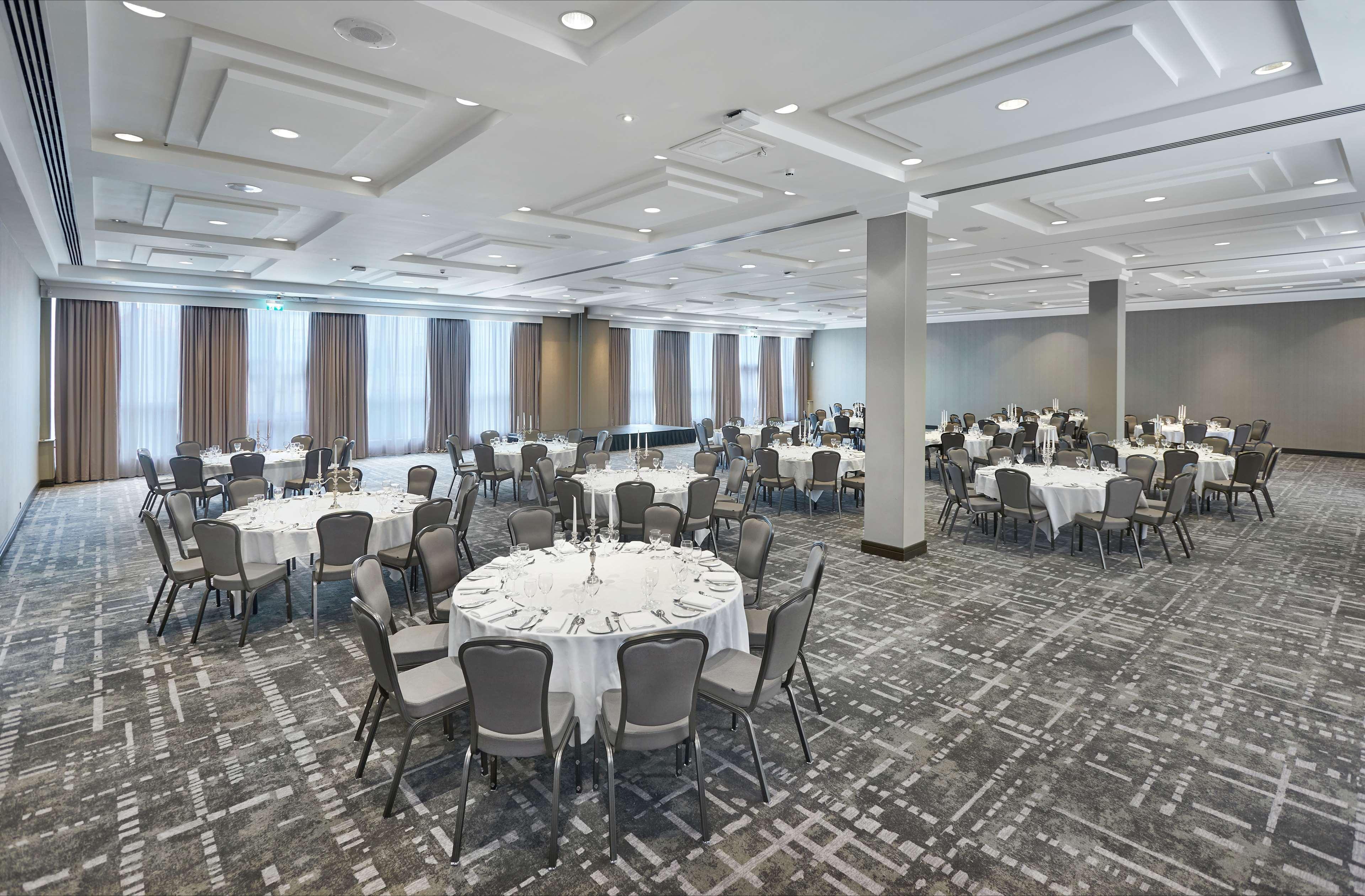 Hilton London Croydon Hotel Bagian luar foto