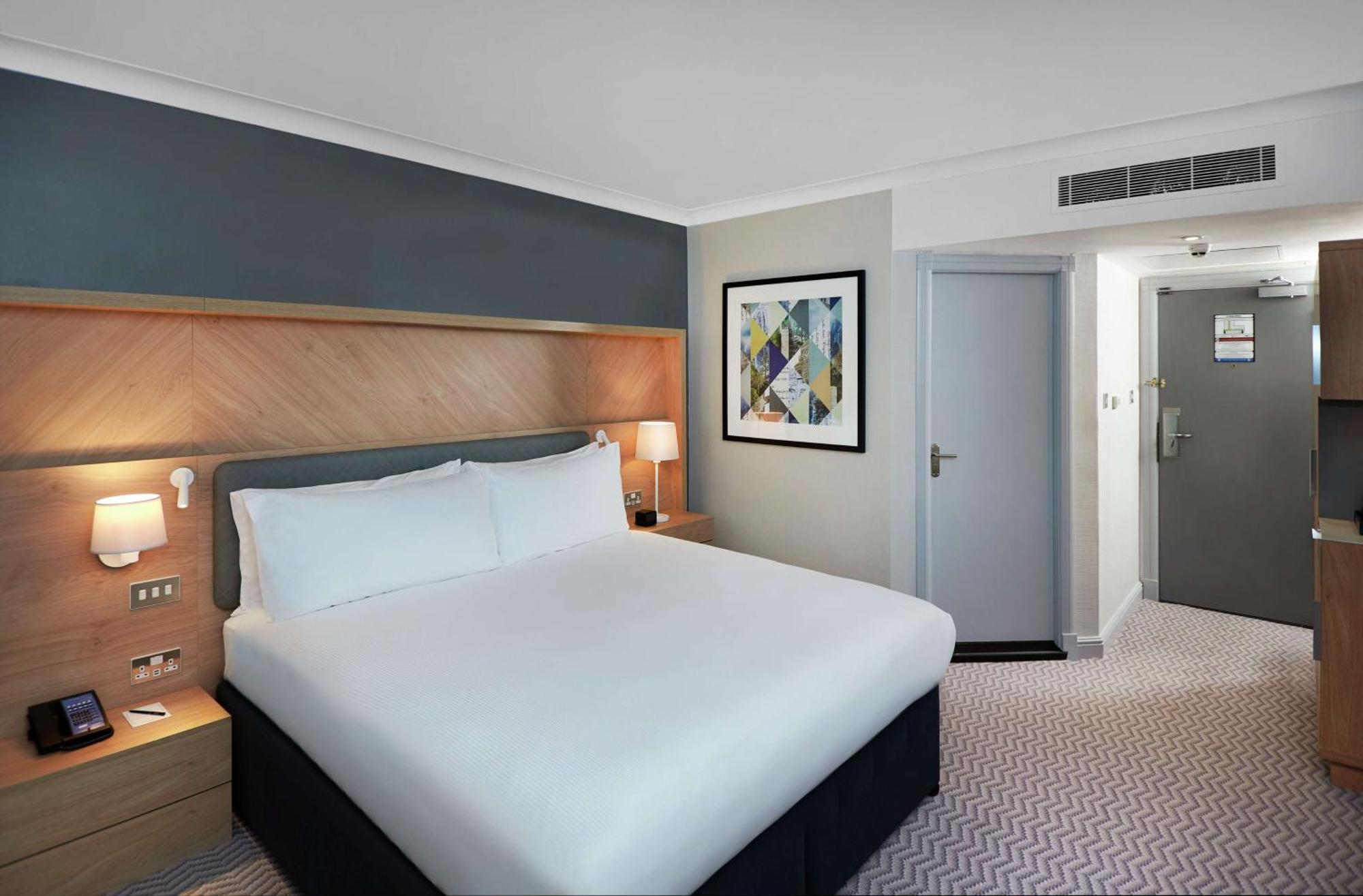 Hilton London Croydon Hotel Bagian luar foto