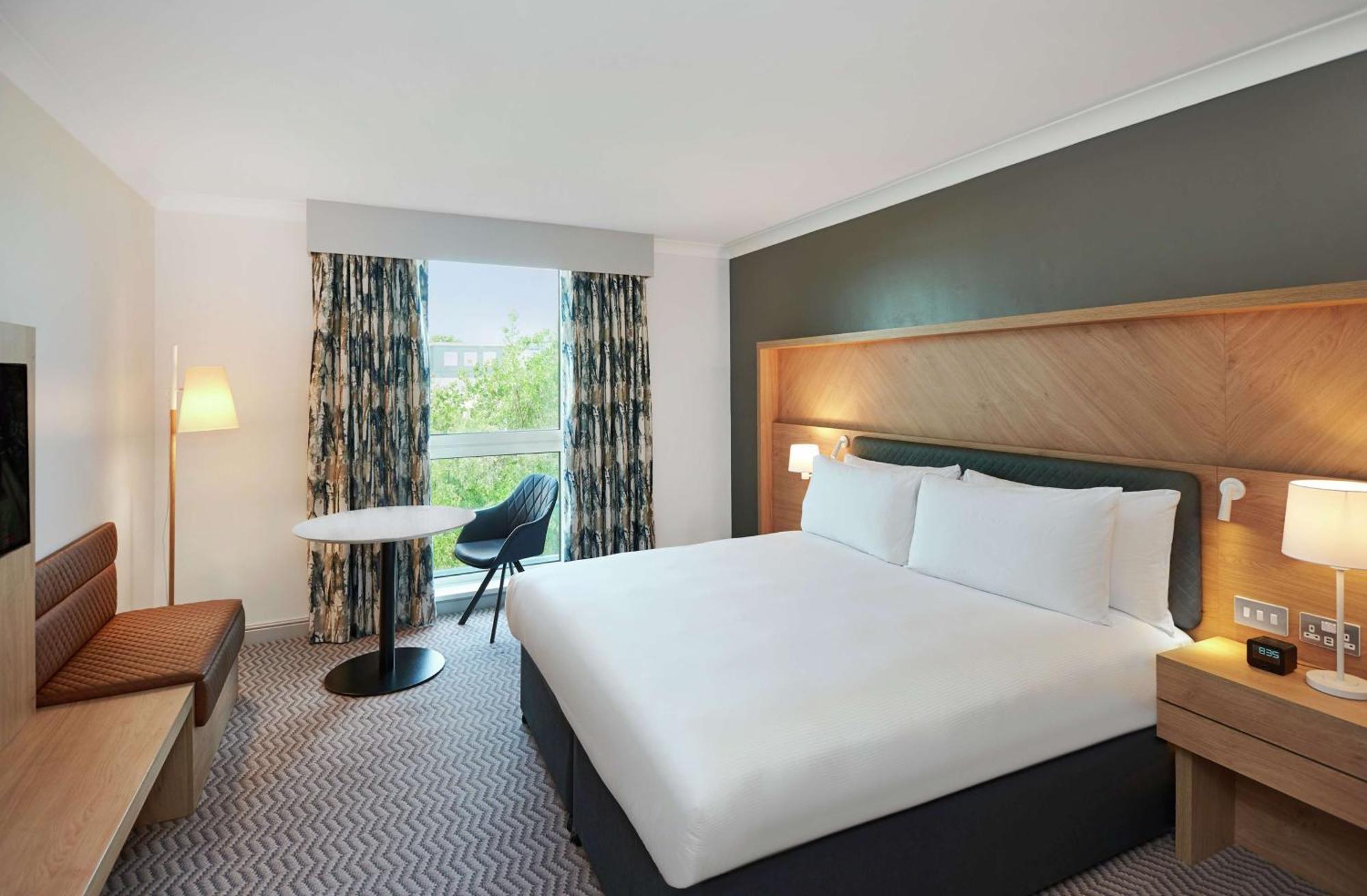 Hilton London Croydon Hotel Bagian luar foto